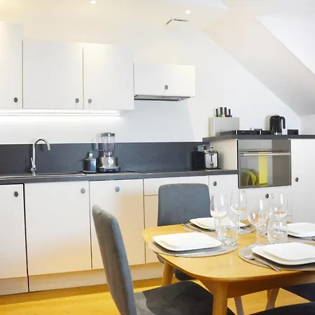 דירה 2 Minutes Walk From The Beach Of