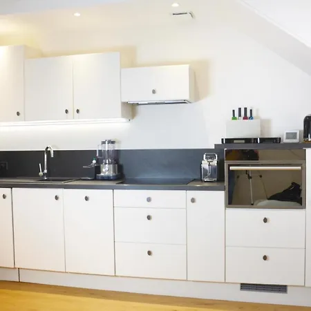 דירה 2 Minutes Walk From The Beach Of *